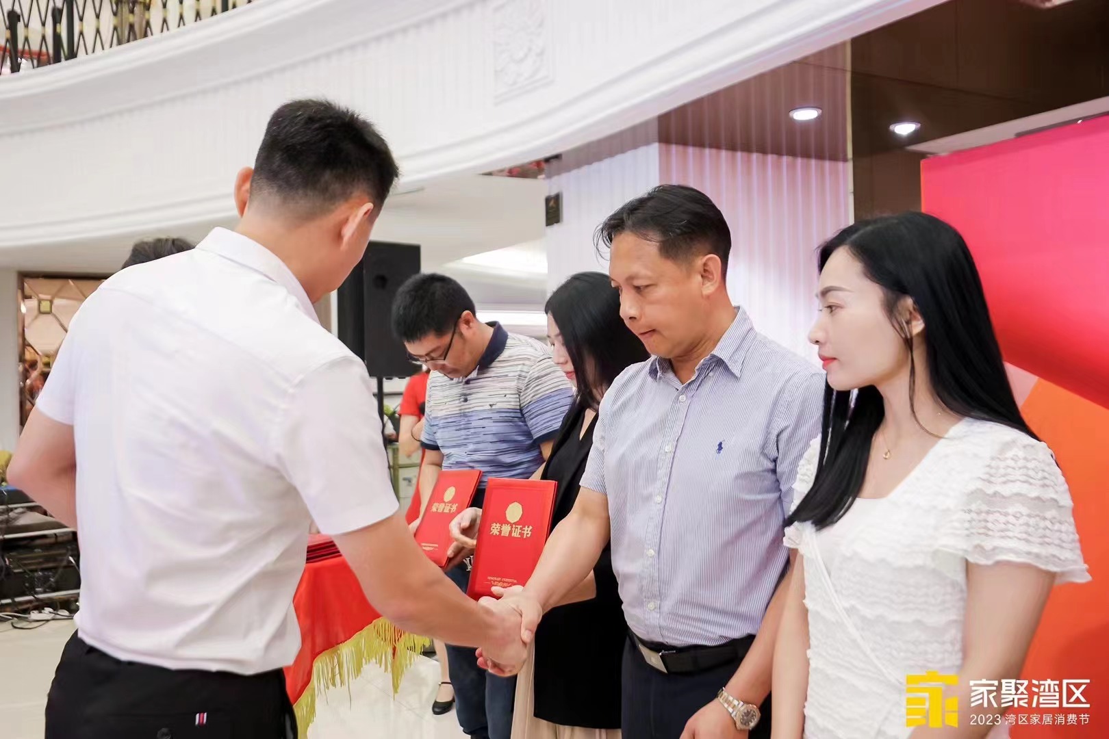 美神12李泞穗.jpg