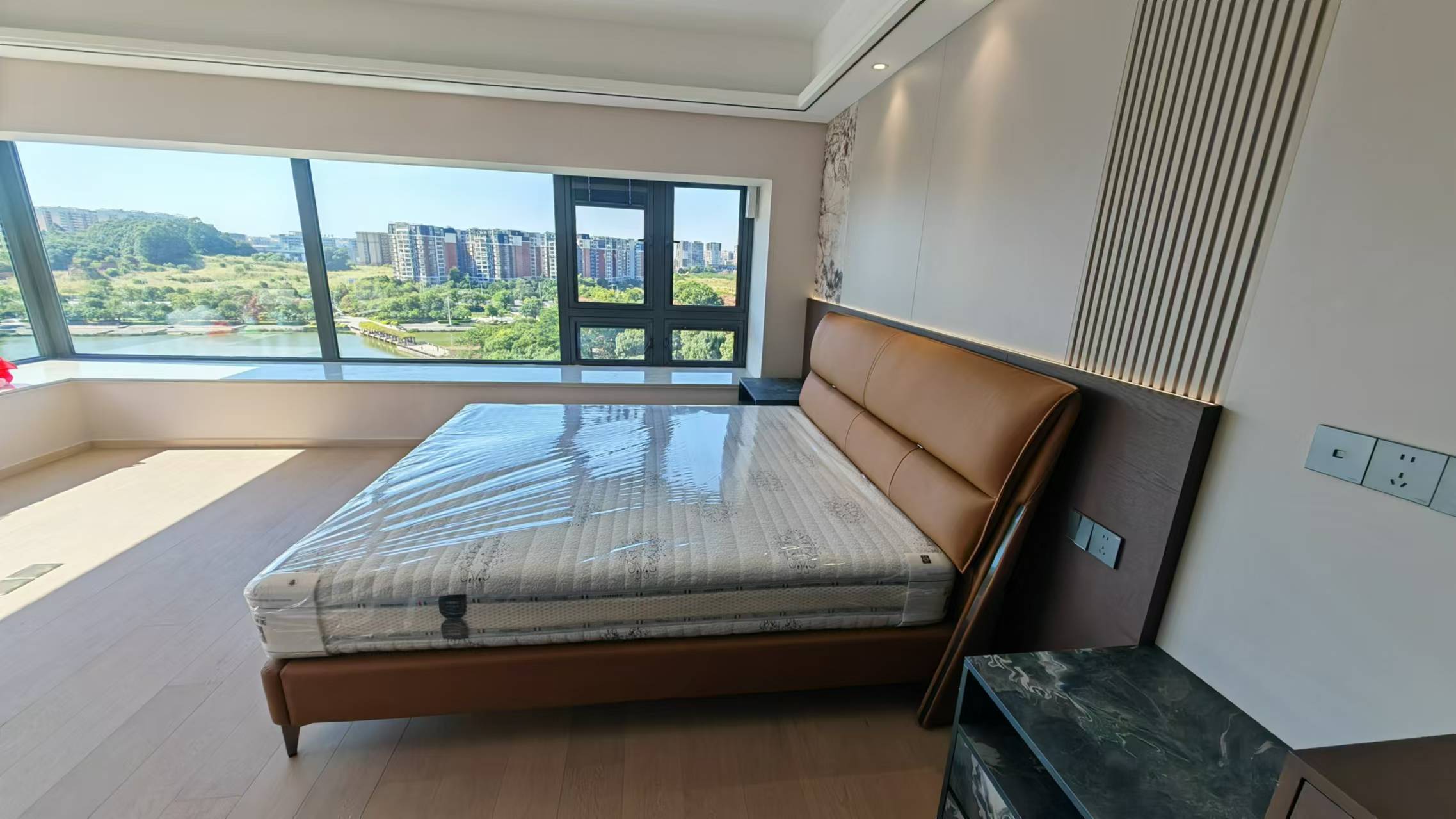 越秀阅湖台-3.jpg