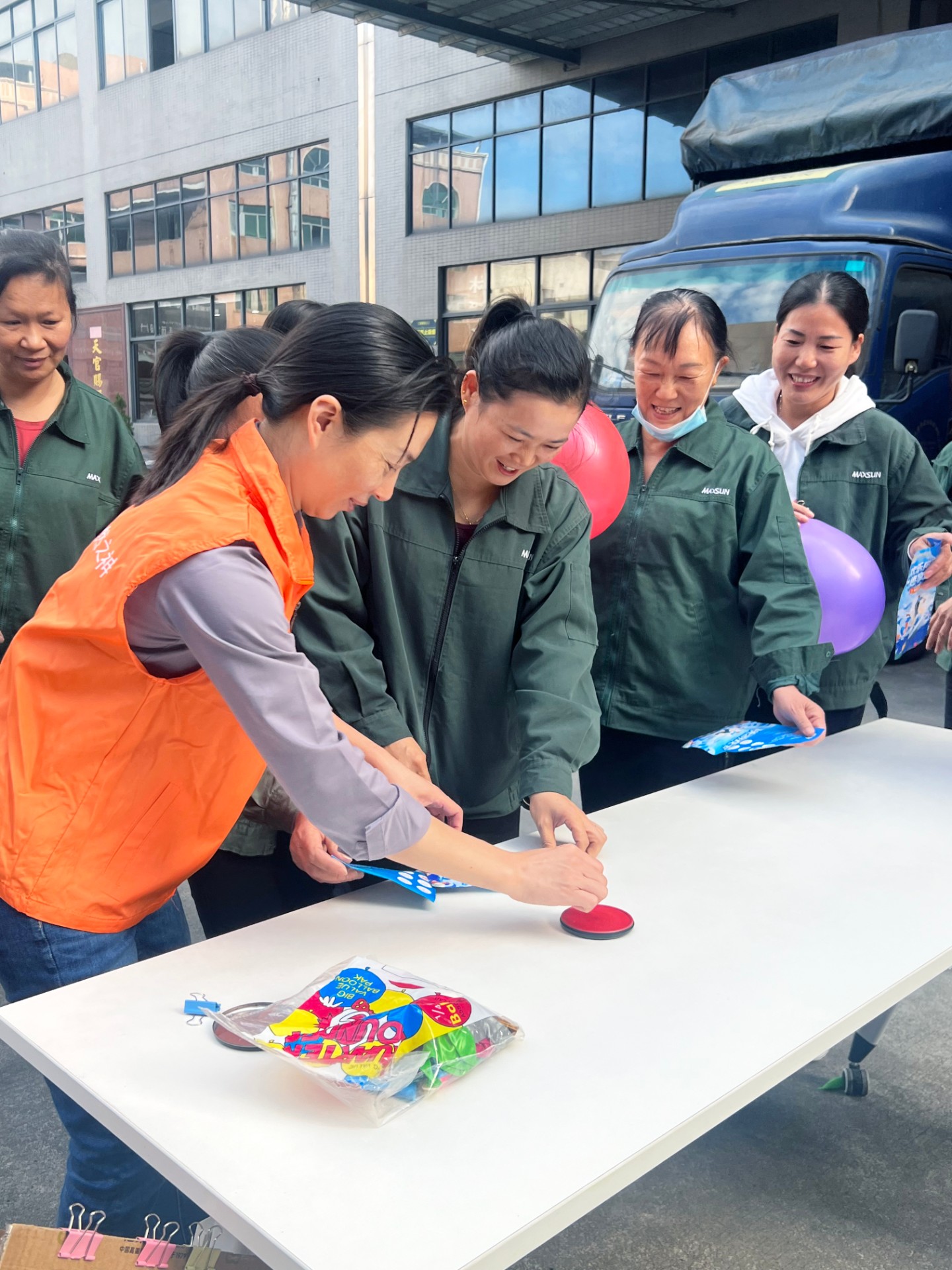 1764204341834064.jpg 动力火车-3.jpg